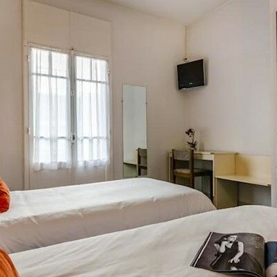 Aneto Hotel